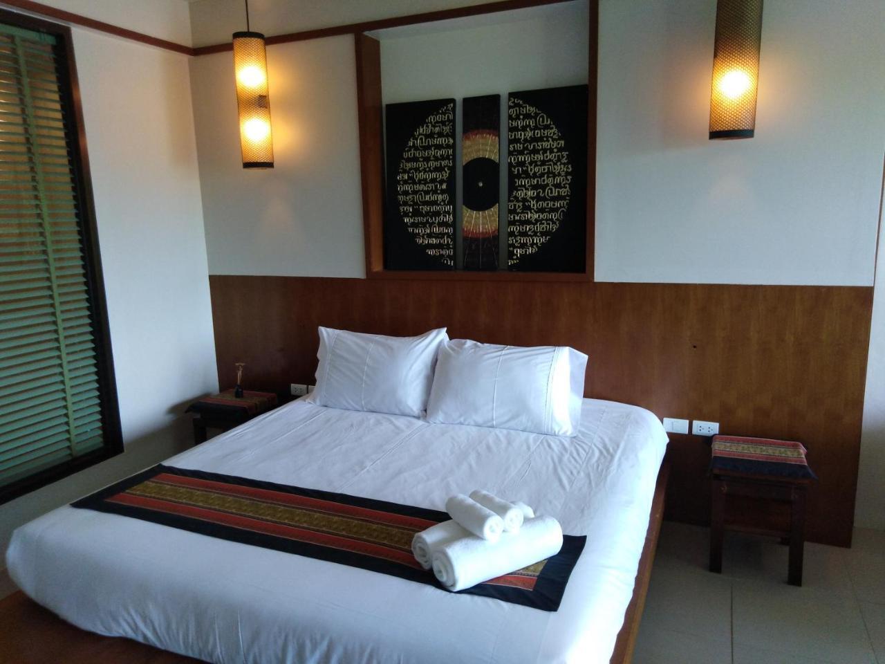 C-View Boutique Bed and Breakfast Rawai Esterno foto